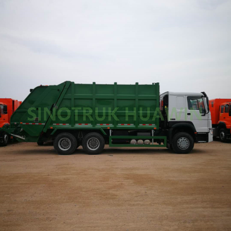 Camion compacteur de déchets Sinotruk Howo 6x4